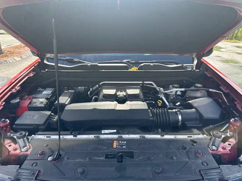 Used 2023 Chevrolet Colorado Z71 w/ Z71 Convenience Package 2 AWD/4WD image 25