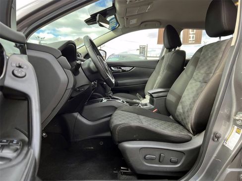 Used 2019 Nissan Rogue Sport SV w/ All-Weather Package image 12