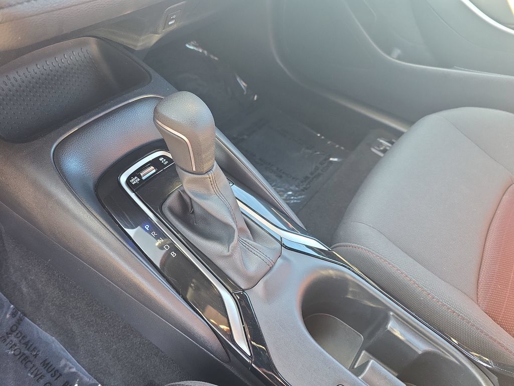 Used 2025 Toyota Corolla SE FWD image 21