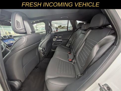 Used 2025 Mercedes-Benz GLC 350e 4MATIC w/ AMG Line image 11
