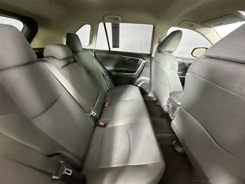 Certified 2024 Toyota RAV4 LE image 40