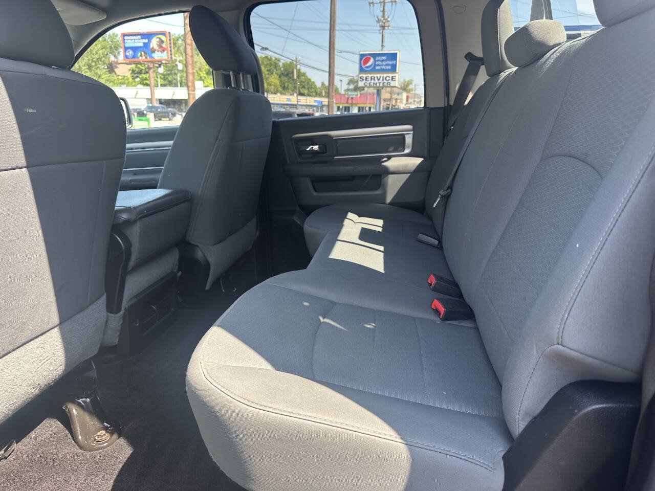 Used 2014 RAM 2500 SLT AWD/4WD image 14