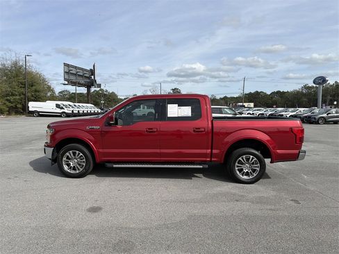 Used 2020 Ford F150 Lariat w/ Trailer Tow Package image 8