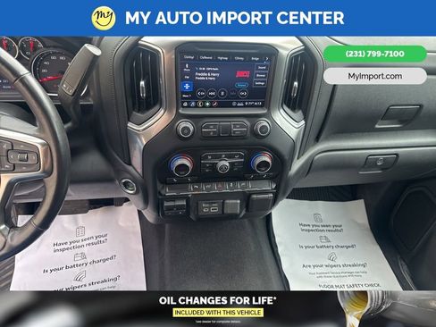 Used 2020 Chevrolet Silverado 3500 LT AWD/4WD image 20