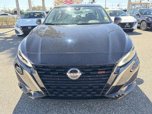 Certified 2023 Nissan Altima 2.5 SR image 9
