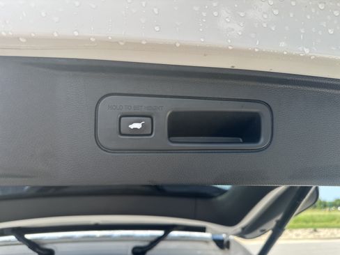 Certified 2024 Honda Pilot Elite image 42