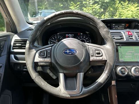 Used 2018 Subaru Forester 2.5i Touring w/ Popular Package #3B AWD/4WD image 8