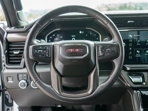 Used 2023 GMC Sierra 1500 AT4X image 16