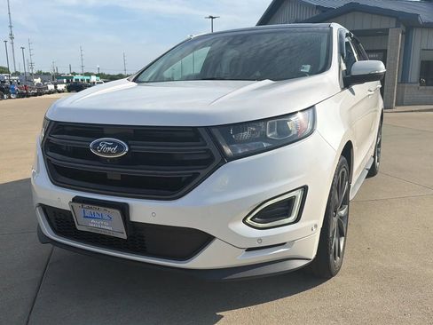 Used 2015 Ford Edge Sport w/ Equipment Group 401A AWD/4WD image 2