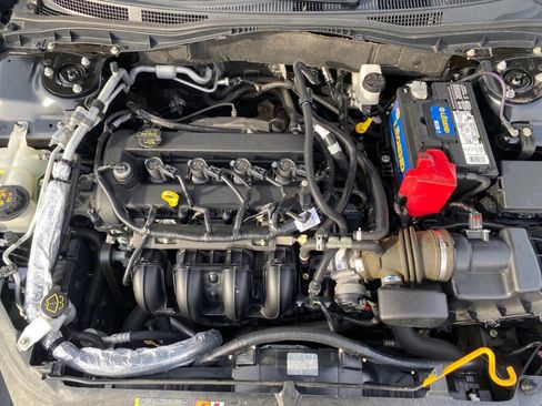 Used 2012 Ford Fusion SE image 35