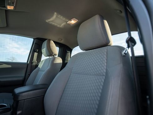 Used 2023 Toyota Tacoma SR image 12