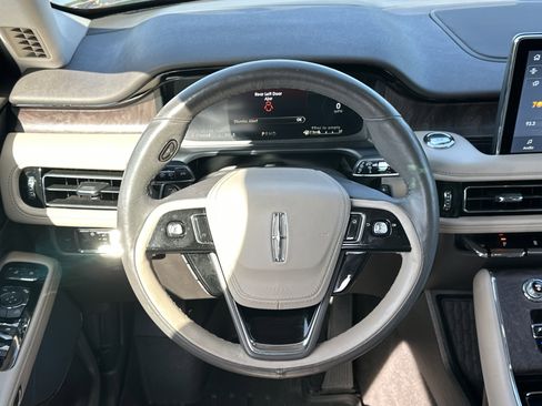 Used 2024 Lincoln Aviator Reserve w/ Elements Package Plus RWD image 25
