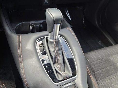Certified 2025 Honda HR-V Sport image 18