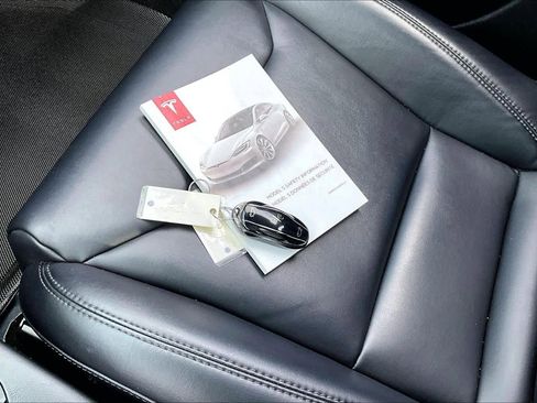 Used 2017 Tesla Model S 75 image 14