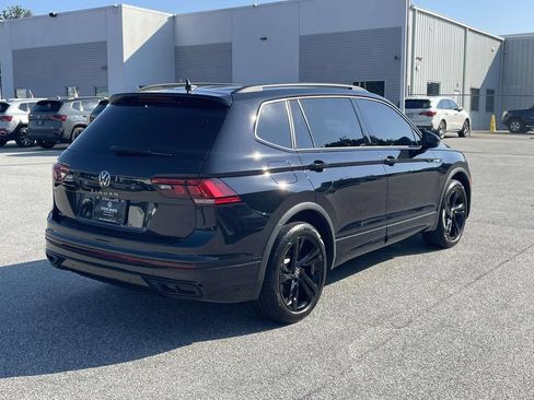 Certified 2024 Volkswagen Tiguan SE R-Line FWD image 8