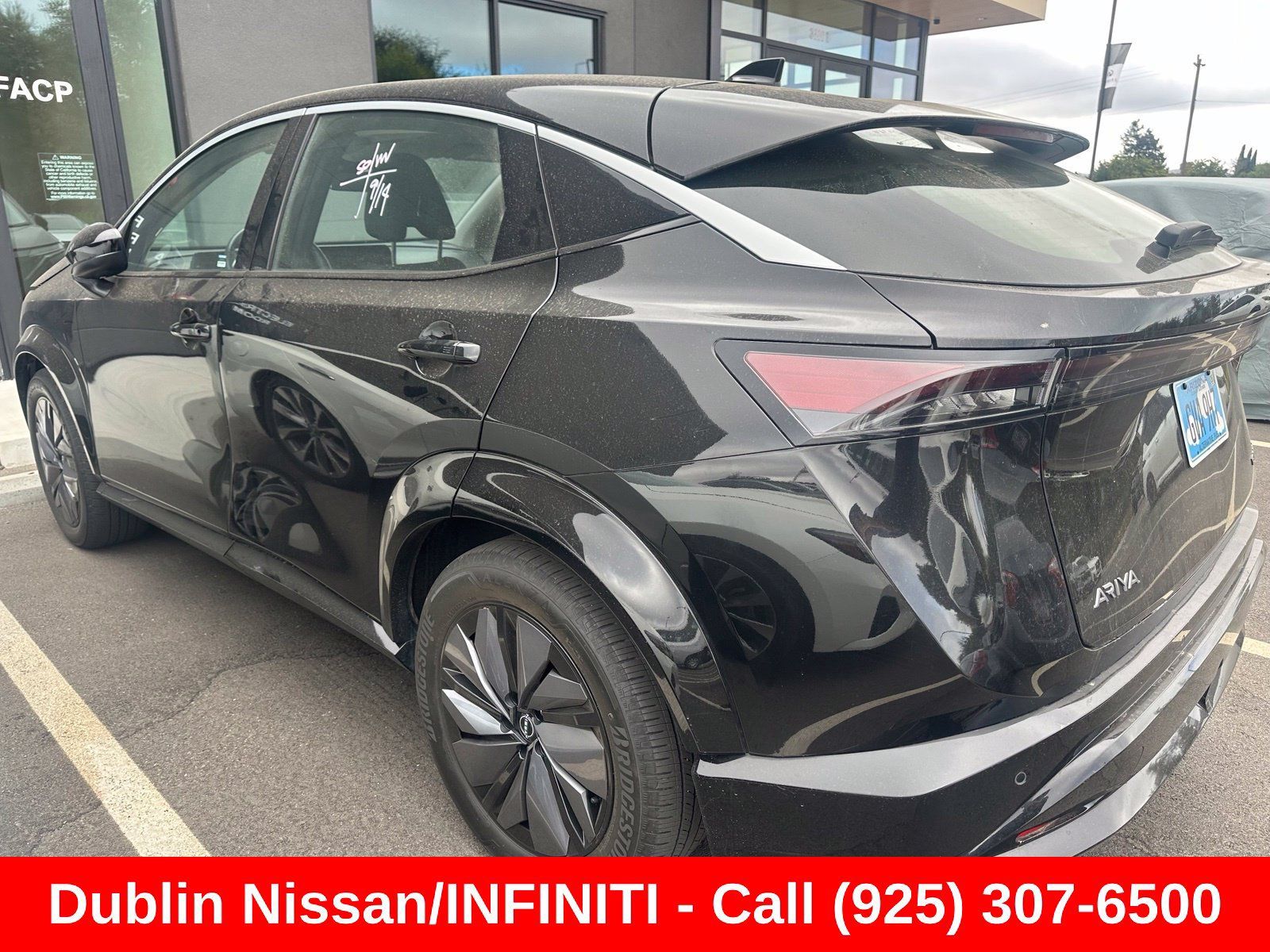 Used 2023 Nissan Ariya FWD image 4