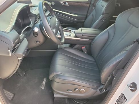 Used 2024 Genesis GV80 2.5T AWD/4WD image 5