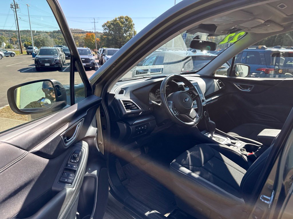 Used 2022 Subaru Forester Premium AWD/4WD image 20