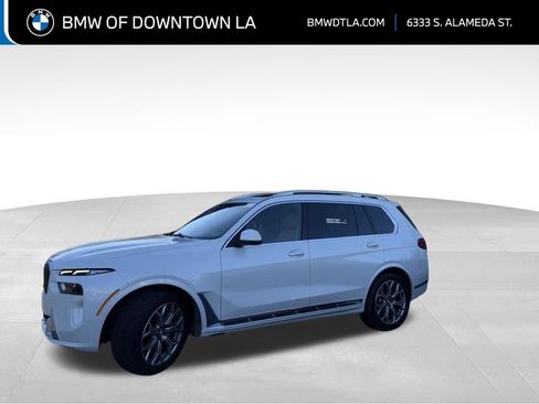 Used 2026 BMW X7 xDrive40i AWD/4WD image 1