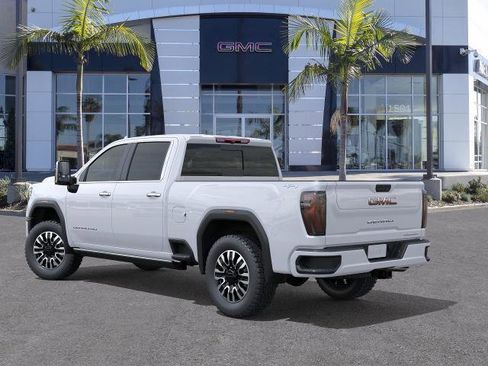 New 2026 GMC Sierra 2500 Denali Ultimate AWD/4WD image 3