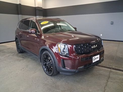 Used 2022 Kia Telluride SX image 2