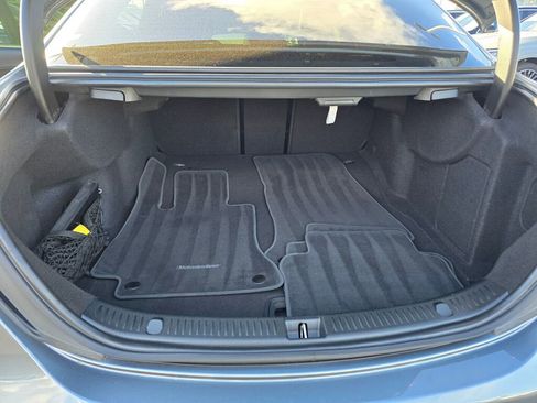 Used 2023 Mercedes-Benz E 450 4MATIC Sedan image 11