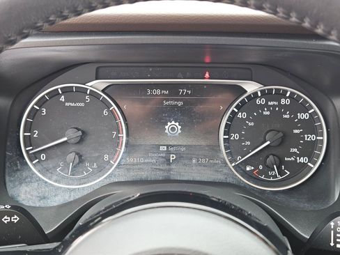 Used 2021 Nissan Rogue SV w/ Premium Package image 24