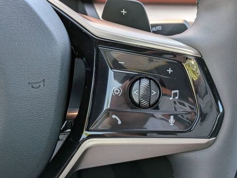 New 2026 BMW 530i RWD image 27