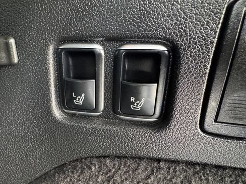 Used 2018 Mercedes-Benz GLS 450 4MATIC image 20