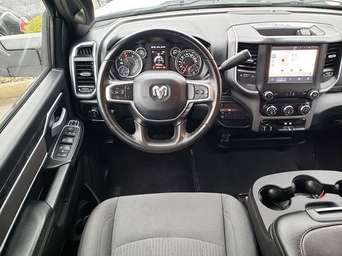 Used 2024 RAM 3500 Big Horn image 15