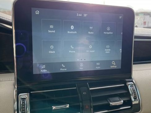 Used 2020 Lincoln Navigator L Reserve w/ Luxury Package image 43