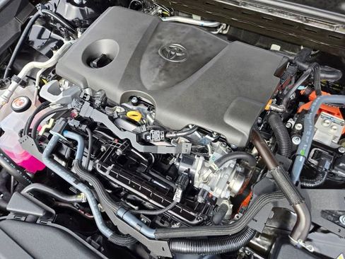 Certified 2025 Toyota Camry LE image 17