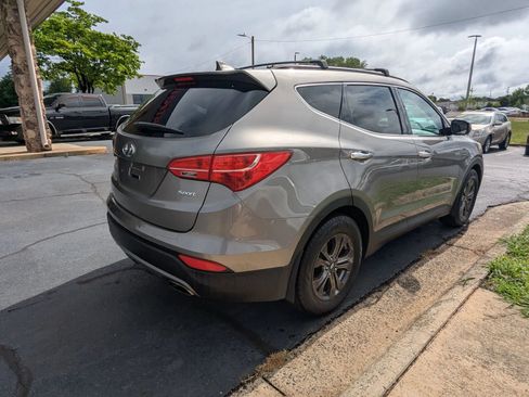 Used 2015 Hyundai Santa Fe Sport w/ Option Group 02 FWD image 7