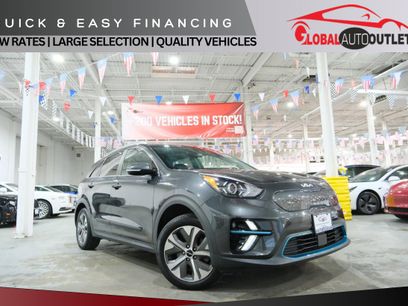 Used 2022 Kia Niro EX w/ Cold Weather Package