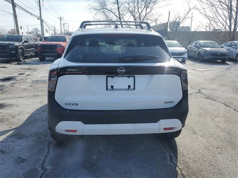 New 2026 Nissan Kicks SV w/ Cold Weather Package image 6
