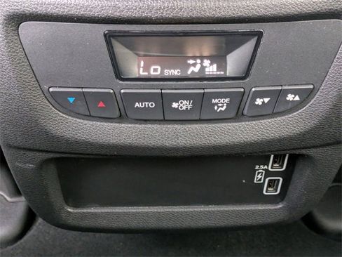 Used 2019 Honda Pilot EX-L image 17