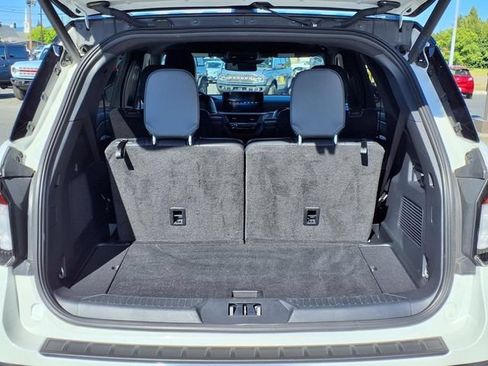 Certified 2025 Ford Explorer ST AWD/4WD image 17