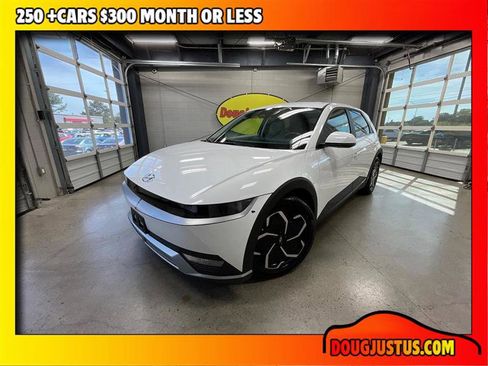 Used 2024 Hyundai Ioniq 5 SEL RWD image 1