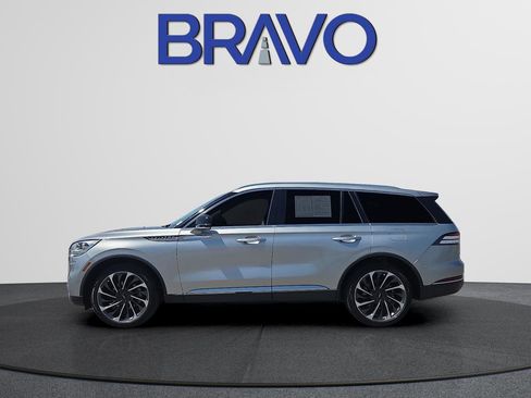 Used 2021 Lincoln Aviator Reserve w/ Equipment Group 202A AWD/4WD image 6