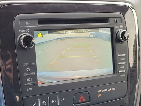 Used 2017 Buick Enclave Convenience image 17