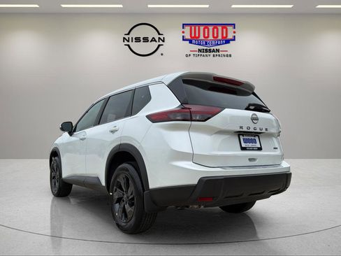 New 2026 Nissan Rogue SV w/ Cold Weather Package AWD/4WD image 4