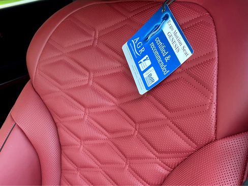 New 2025 Genesis GV80 3.5T e-SC image 6