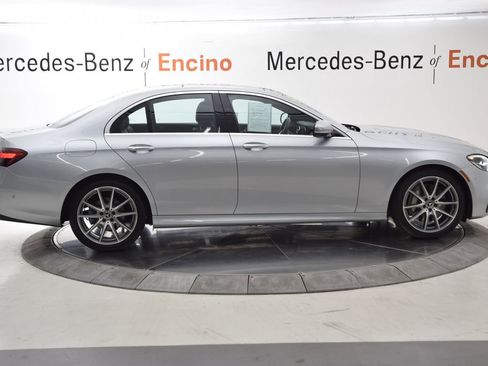 Used 2022 Mercedes-Benz E 350 Sedan image 7