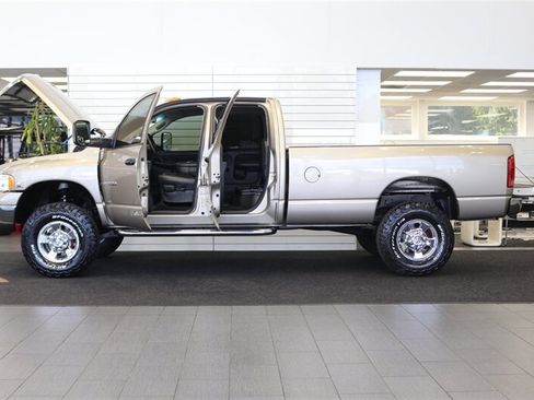 Used 2005 Dodge Ram 3500 Truck SLT w/ Trailer Tow Group AWD/4WD image 10