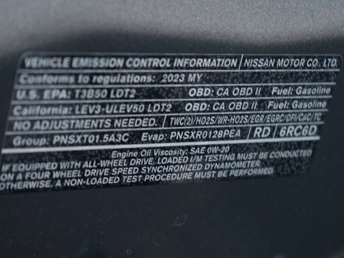 Used 2023 Nissan Rogue S image 13