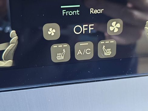 New 2026 Genesis GV70 2.5T Select AWD/4WD image 18