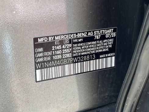 Certified 2023 Mercedes-Benz GLB 250 image 10