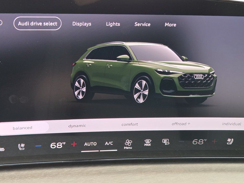 New 2026 Audi Q5 Premium Plus AWD/4WD image 16