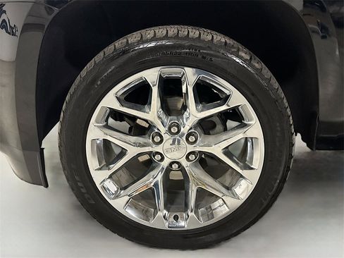 Used 2018 GMC Yukon Denali w/ Denali Ultimate Package image 39