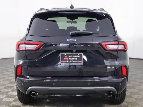 Used 2024 Ford Escape ST-Line w/ Tech Pack #1 AWD/4WD image 12